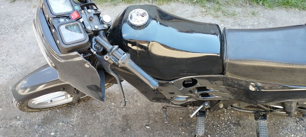 Motocicleta Tomos