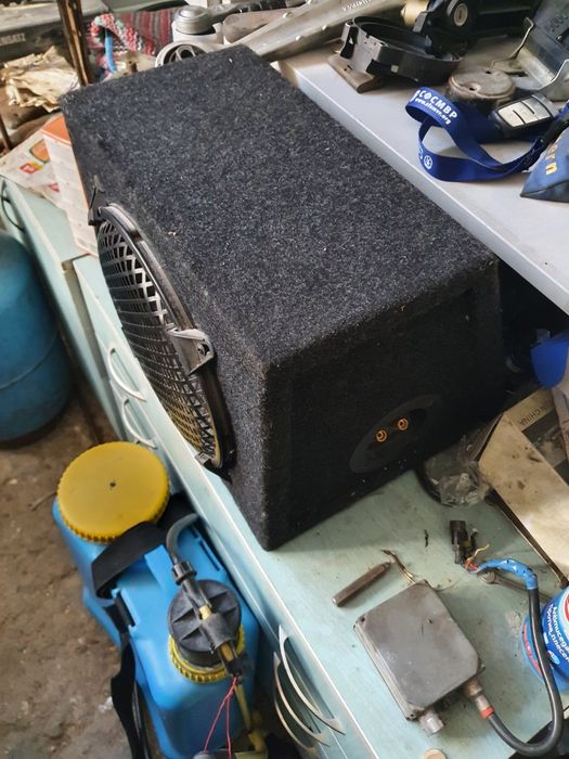 Усилвател и тон колона