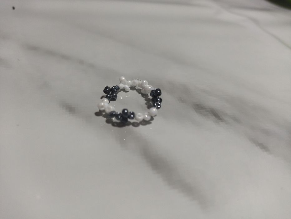 кольцо из бисера ввиде креста