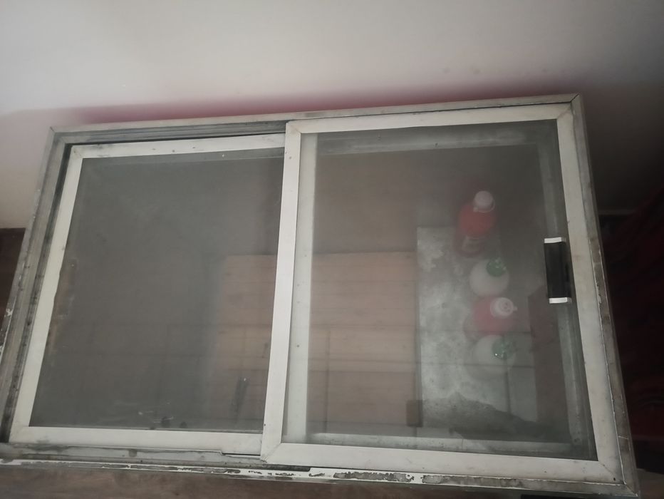 Muzqaymoq aparat,katta muzlatgich,kichik muzlatgich,stol-stul