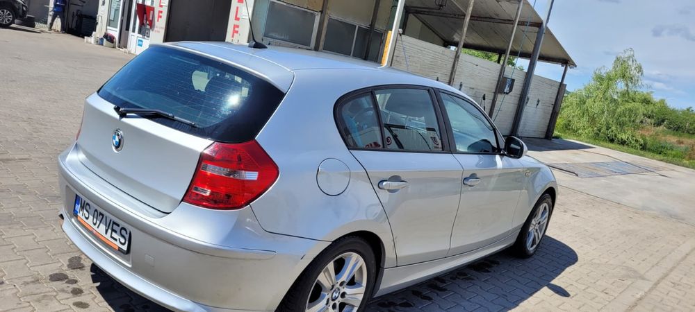 BMW 1 Series 2009 — imagine 4