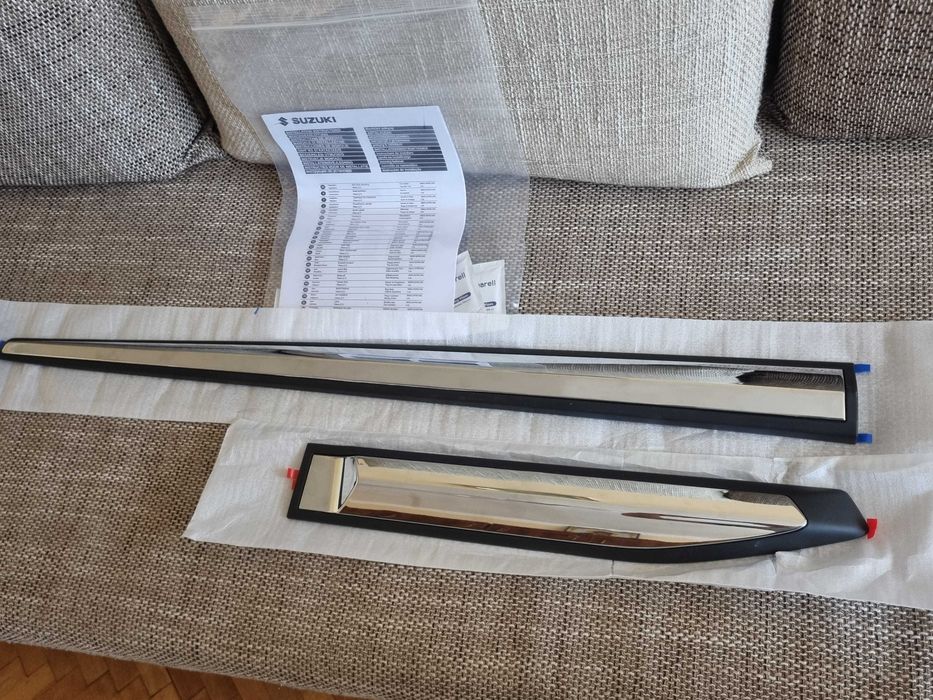 Set bandouri usi-dreapta Suzuki Vitara 2015