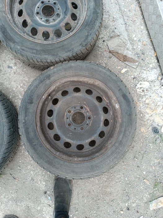 Jante tabla 16" cauciucuri iarna BMW seria 1 3 4 f20 f21 f30 f31 f32 f