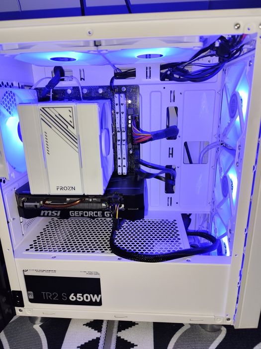 Процессор Core i5 12400