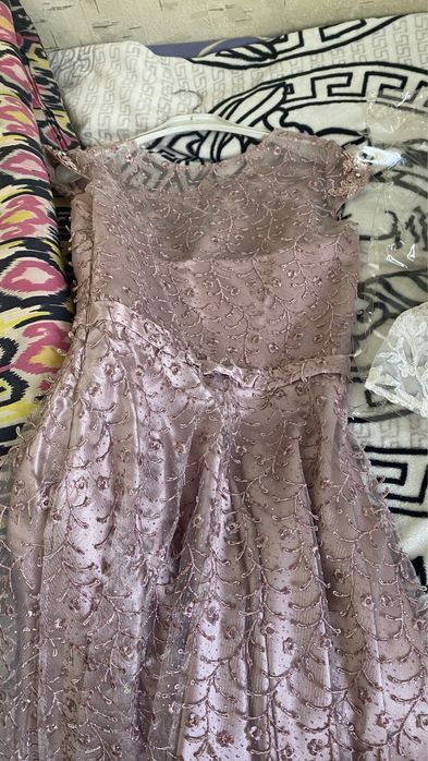 Вечерняя платья