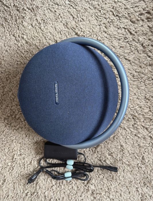 Harman Kardon Onyx Studio 8