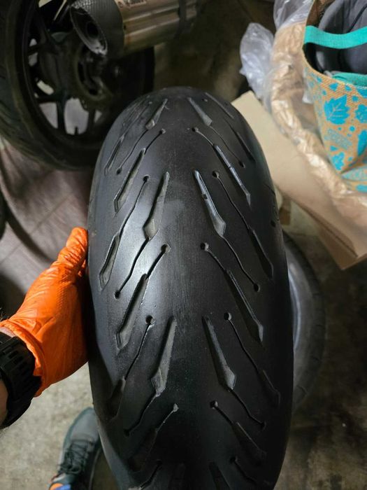 Anvelope moto SH - stare foarte buna