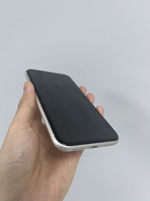 Apple iPhone 11 (костанай 1022) лот 102/8447
