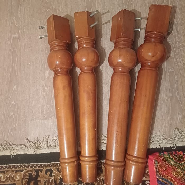 Стол сатылады срочно