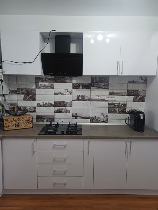 Vând Bucătărie Mobilier + Electrocasnice