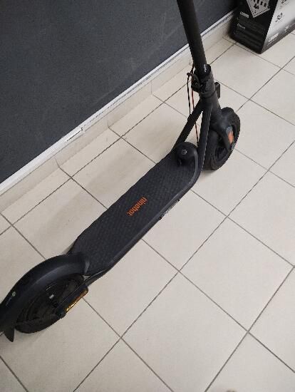 Trotinetă electrică Ninebot F2 Pro - No - produs resigilat Decathlon