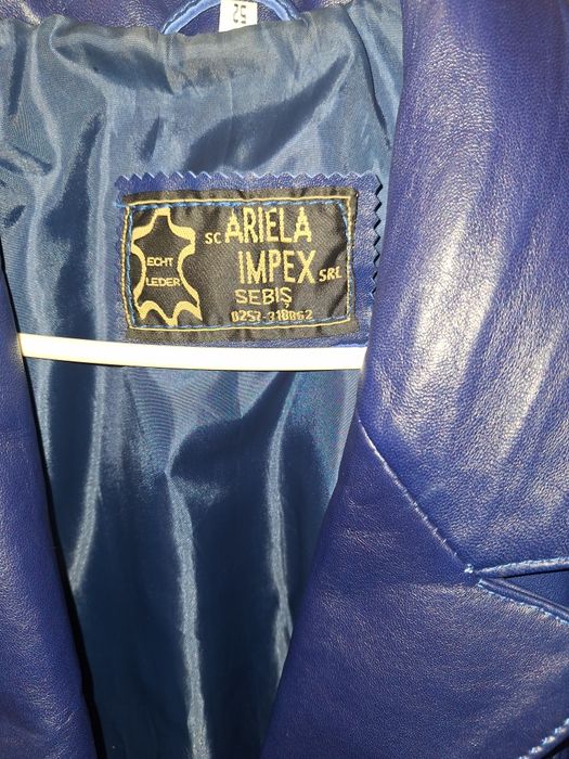 Geaca piele bleumarine pentru dama, marime 52