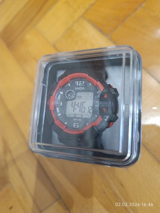 Детски електронен часовник