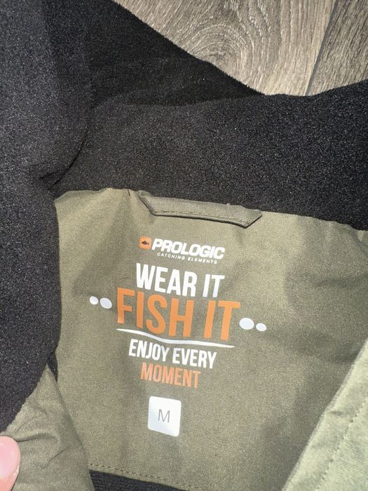 Риболовно облекло размер М