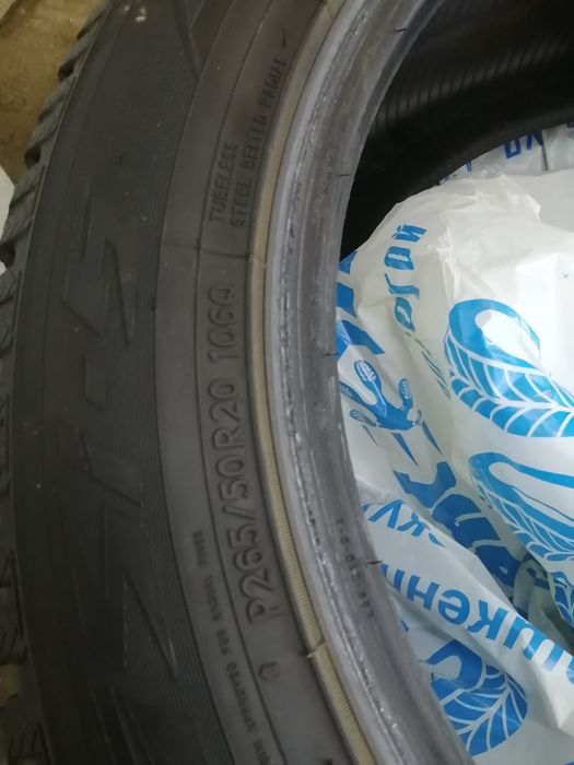 Шины зимние 265,50,20