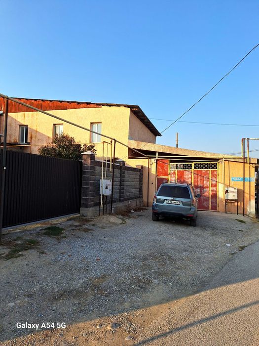 Котедж с большой пристройкой