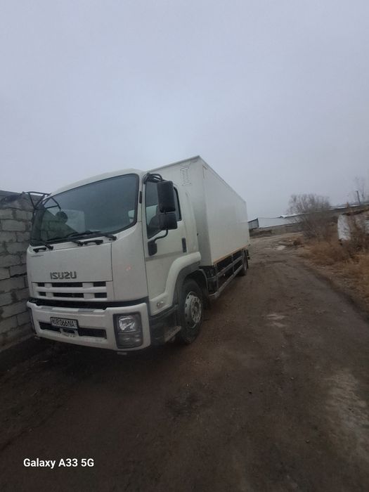 Isuzu comfort yili yangi