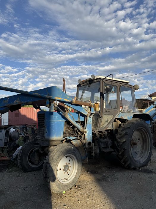 Продам срочно трактор МТЗ-82.1