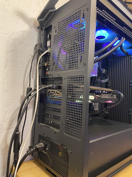 Продам пк/комплектующие