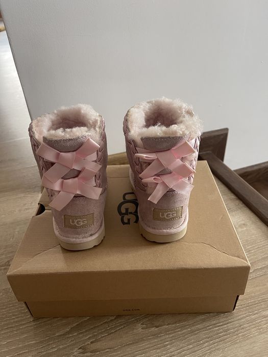 Ugg originale  fetite