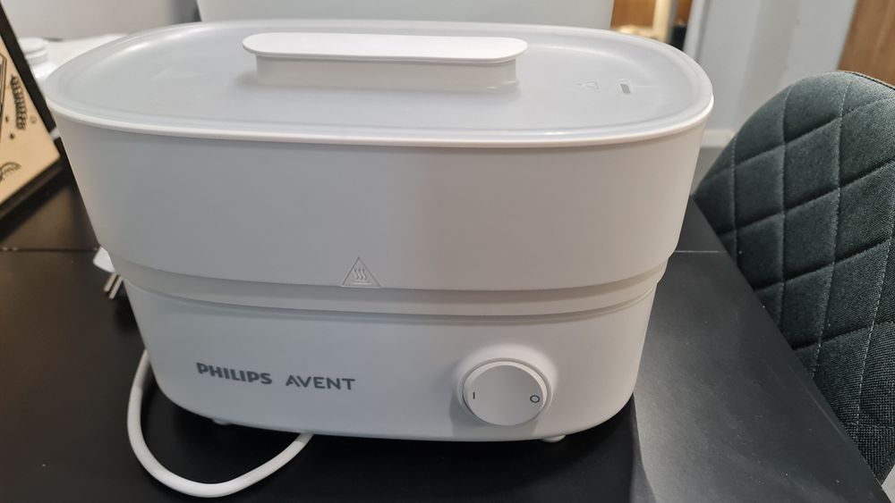 Vând sterilizator biberoane Philips Avent SCF291 – funcțional, stare b