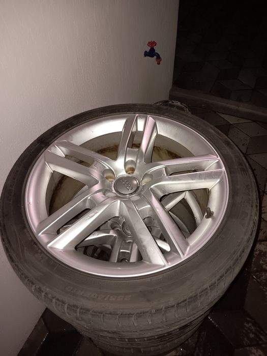 Jante AUDI ORIGINALE cu anvelope  255 40 R19
