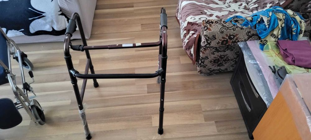 baston din aluminiu pliabil