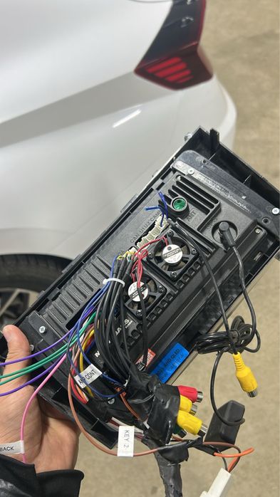 Продам планшет андройд магнитофон на камри