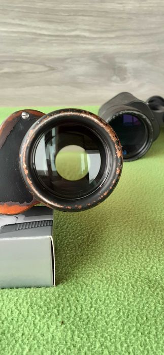 Binoclu Leitz 10x40