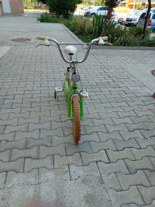 Продавам детски велосипед 50 евро