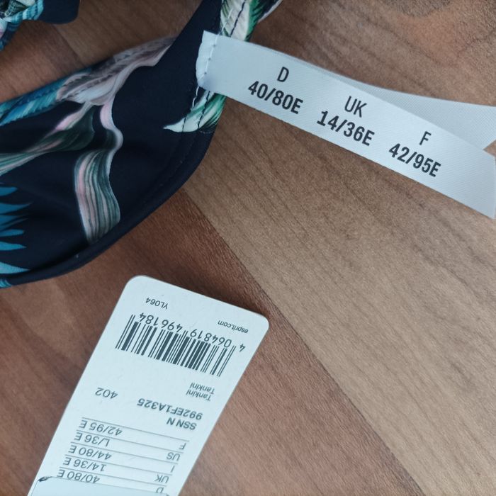 Esprit /Oneill 36B/C  висока талия нов оригинален бански