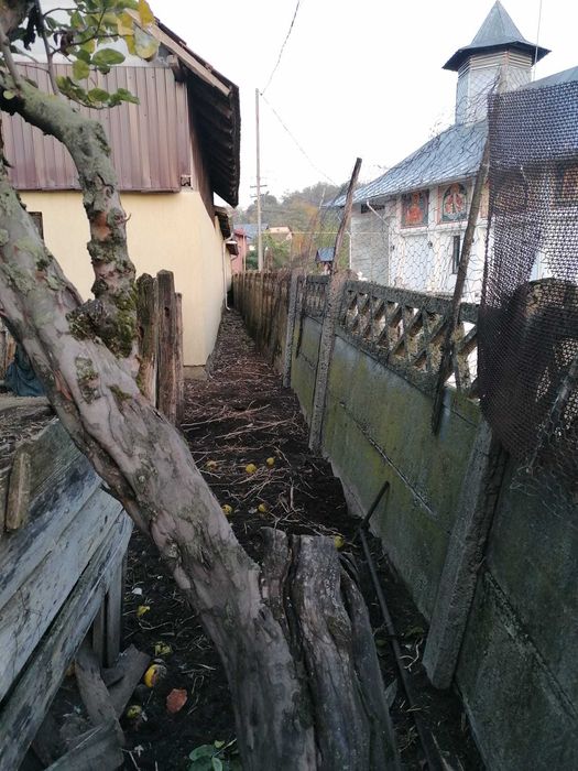 Gard din placi de beton