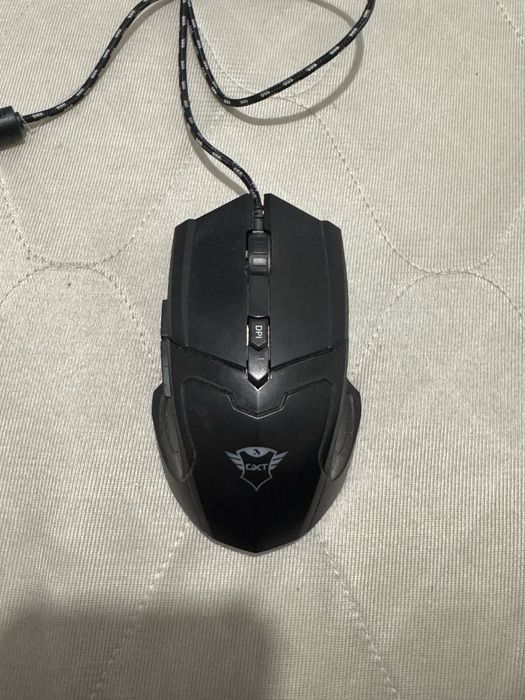 Продам игровую мышку Trust GXT 101 GAV