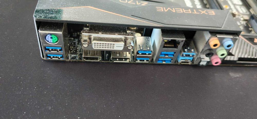 Asrock Z170 Extreme4 + Intel Core i7-6700K