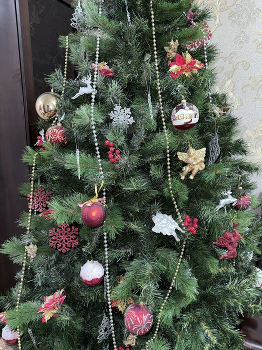 Продам ёлку в отличном состоянии