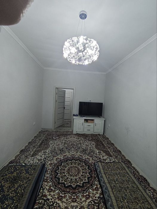 Srochna sotiladi 3 xona yangi daxonda