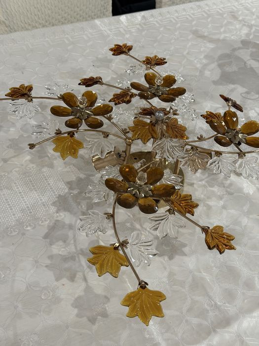 Продам люстру в хорошем состояний