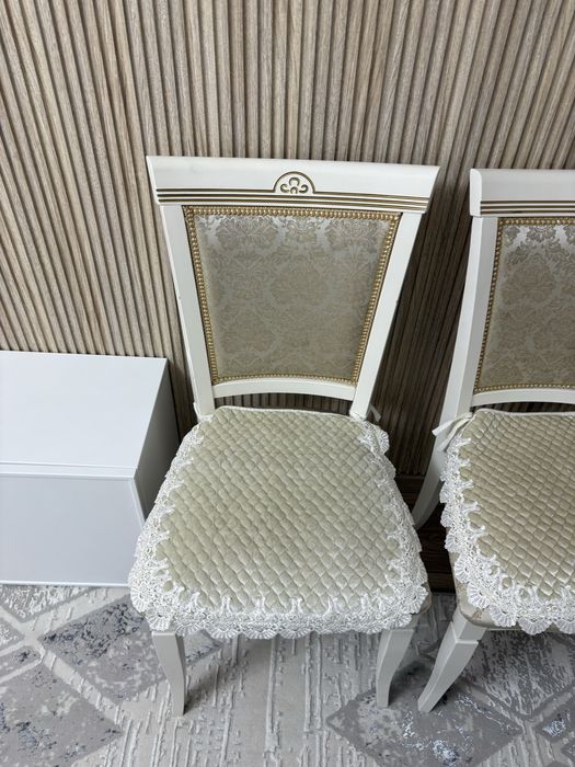 Продам 5 стульев