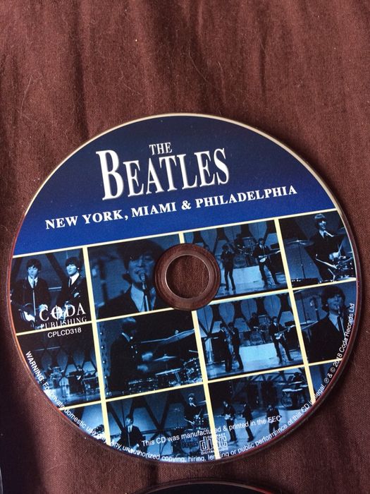 AC/DC, Eric Clapton, Bowie, The Beatles, Queen, дискове