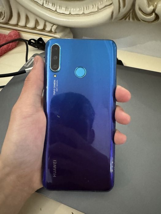 Huawei p30 lite.    128GB