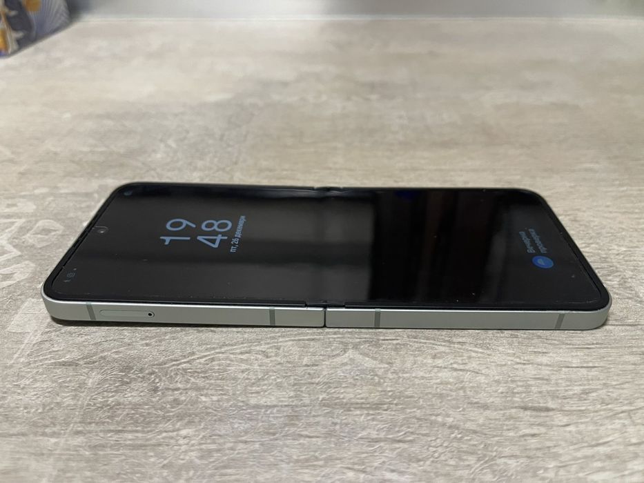 Samsung ZFlip6 512