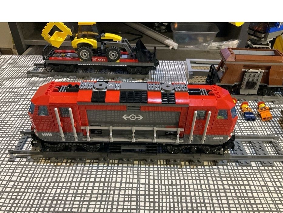 Lego  Heavy Haul Train 60098