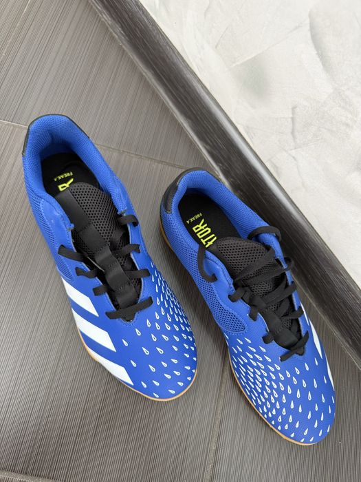 Adidas predator