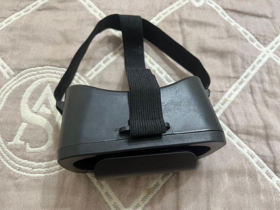Продаю vr очки :)