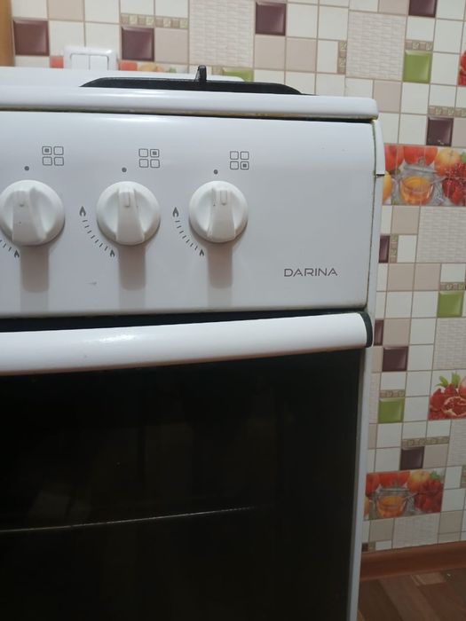 Продам газ плиту в хорошем состоянии