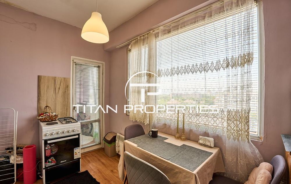 Продава се Двустаен апартамент в Пловдив, Изгрев - 46 кв.м за 1044 €/кв.м - Снимка #3