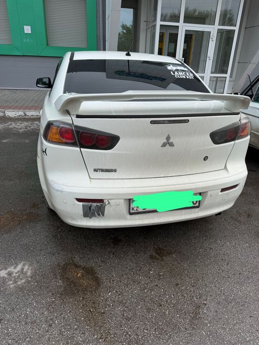 Продам Митсубиси лансер