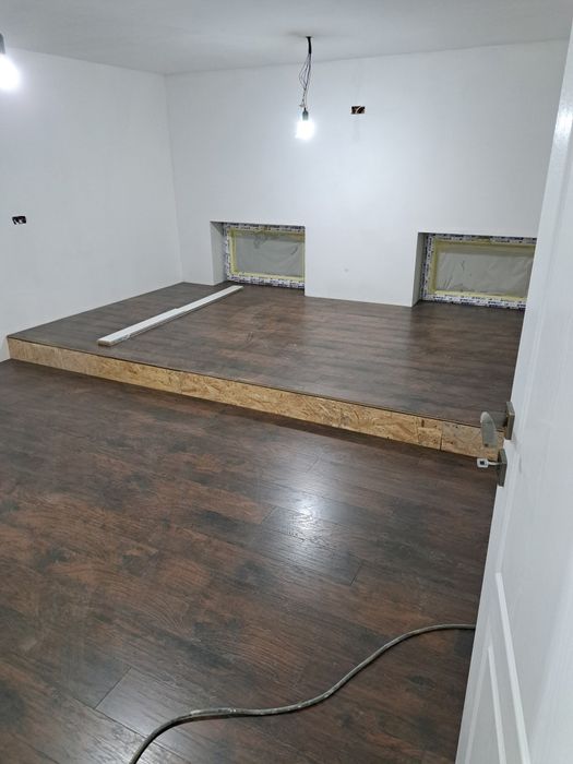 Execut lucrări de amenajări interioare