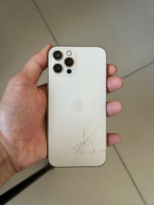 Айфон 12 Pro iphone