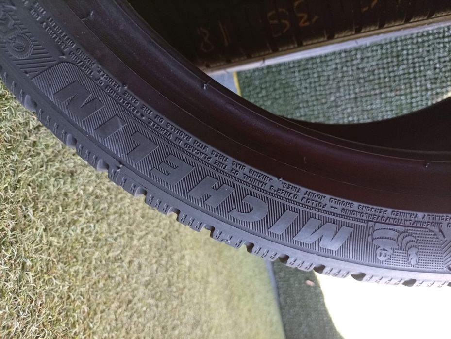 245 35 18 Michelin m+s